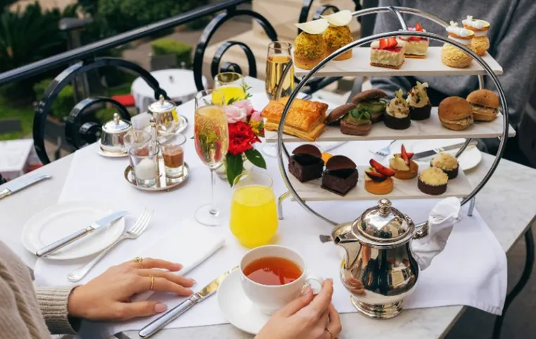 Five O'Clock Tea en Palacio Duhau